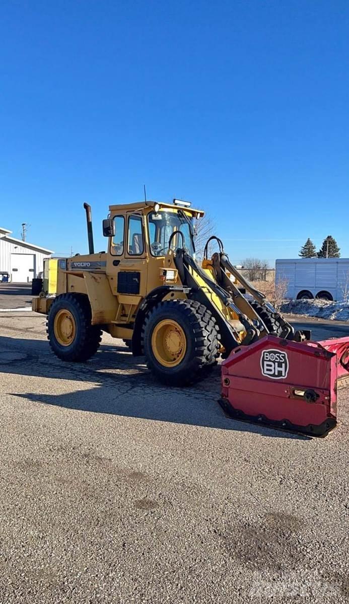 Volvo L70 Rataslaadurid