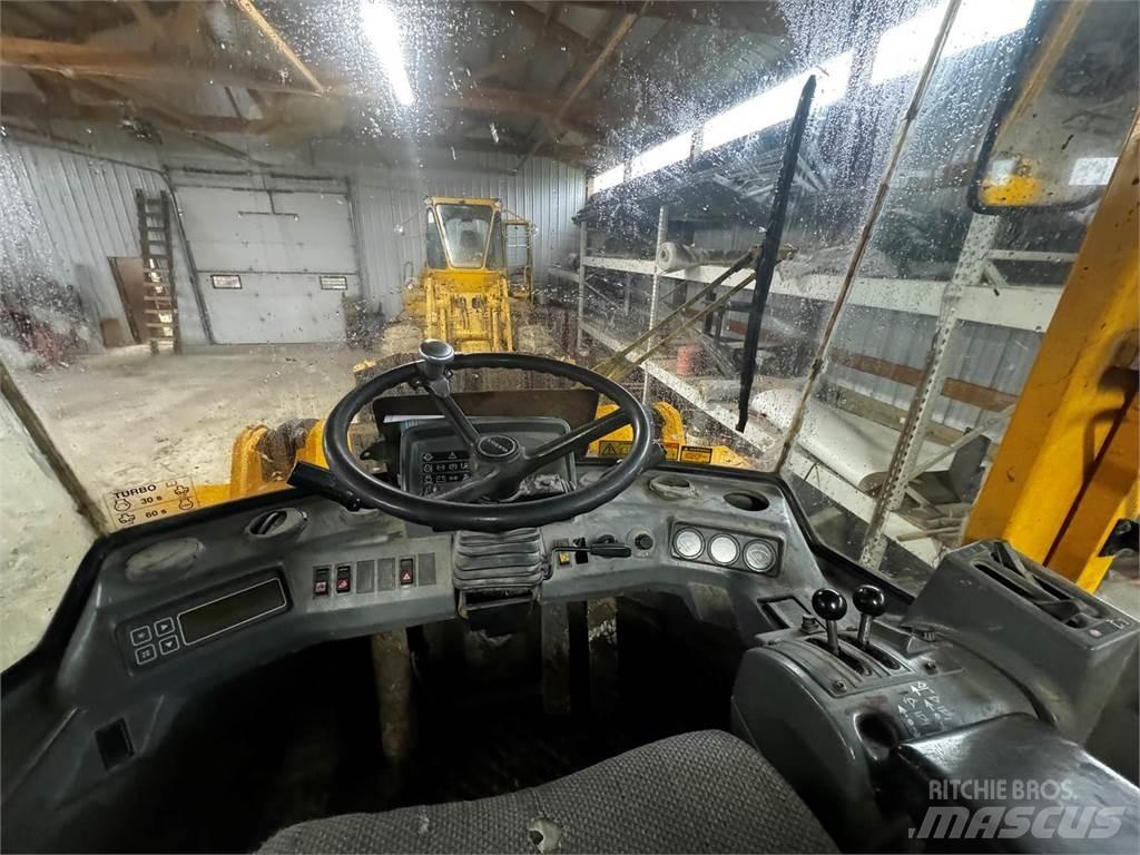 Volvo L70C Rataslaadurid