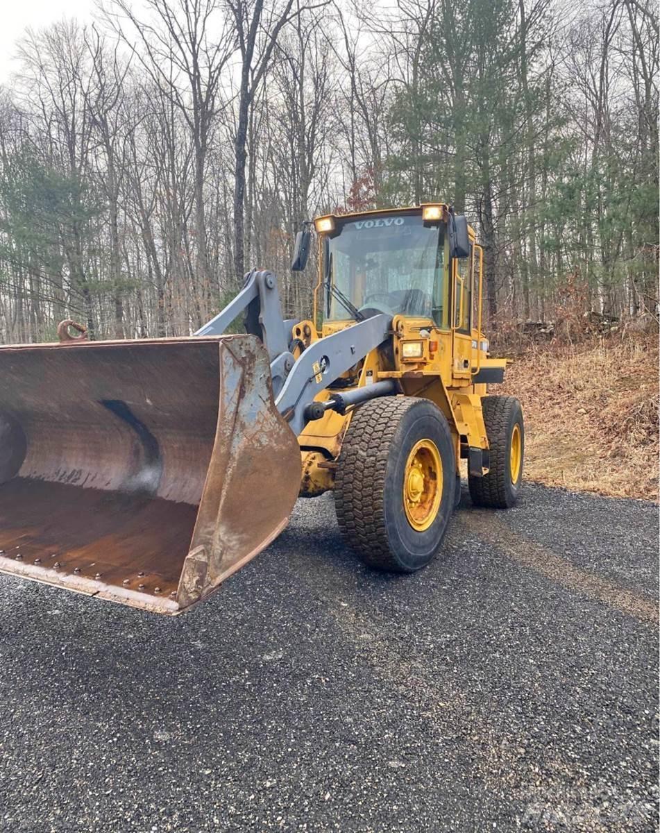 Volvo L70D Rataslaadurid