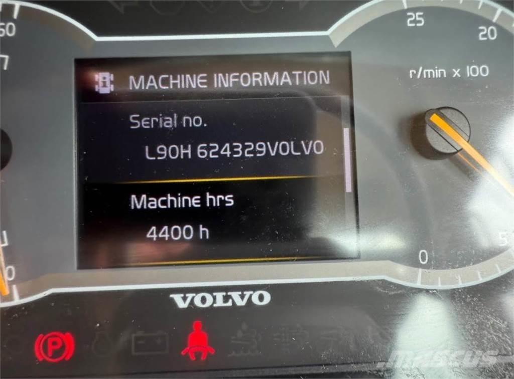 Volvo L90H Rataslaadurid