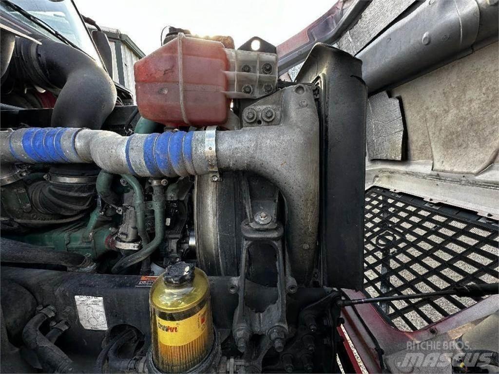 Volvo VNL Radiaatorid