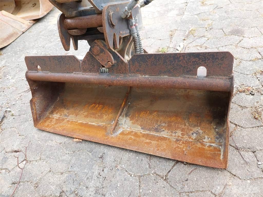 Yanmar SV16 Roomikekskavaatorid