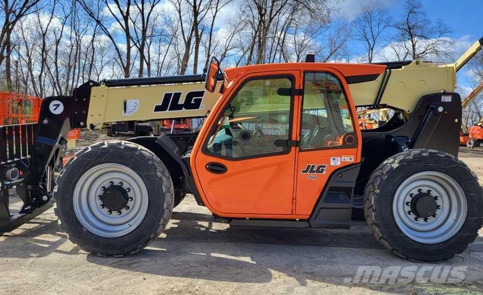JLG 742 Teleskooplaadurid