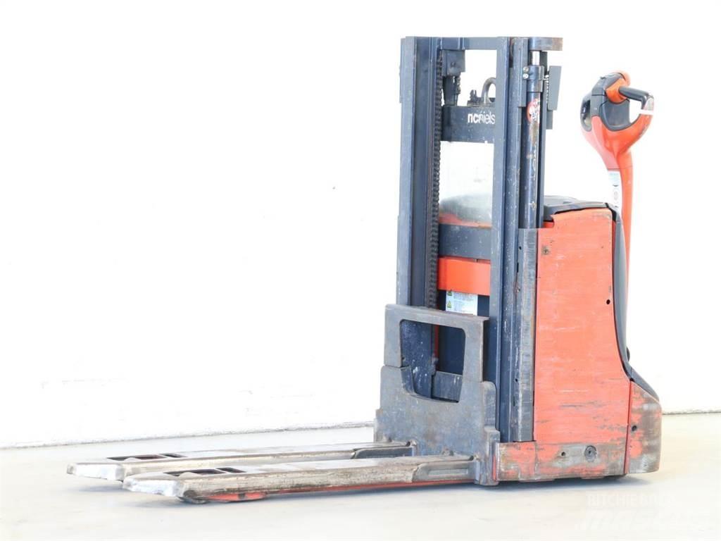 Linde D08/1160-00 Järelkäidavad virnastajad
