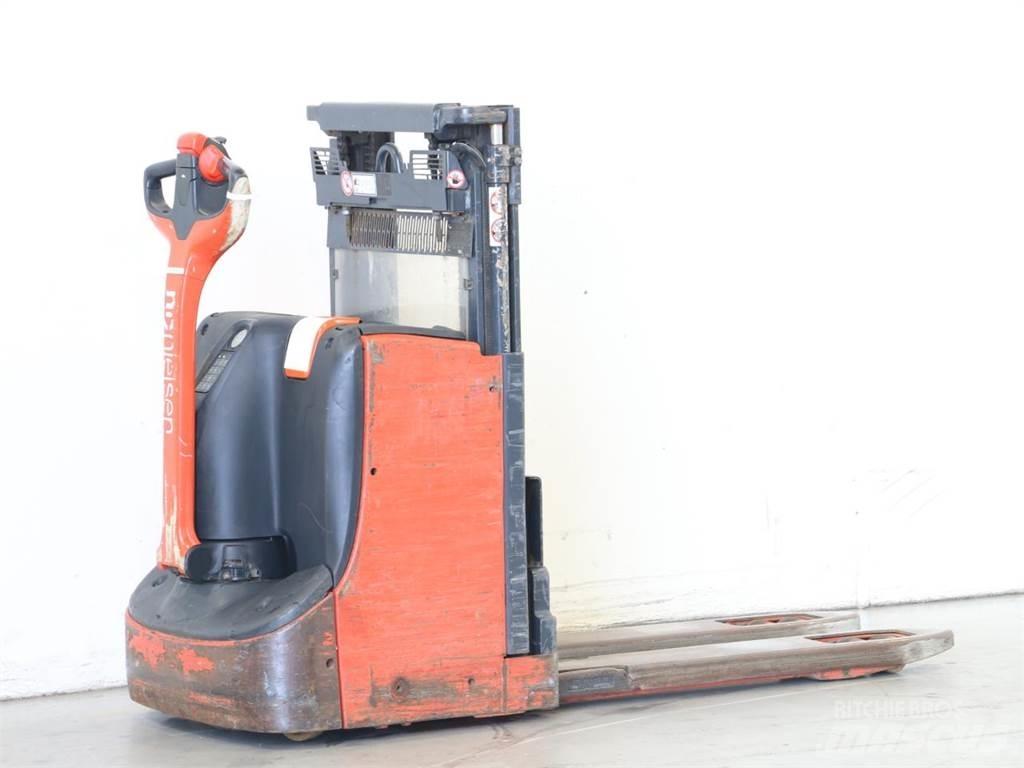 Linde D08/1160-00 Järelkäidavad virnastajad