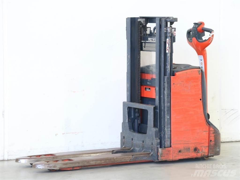 Linde D08/1160-00 Järelkäidavad virnastajad