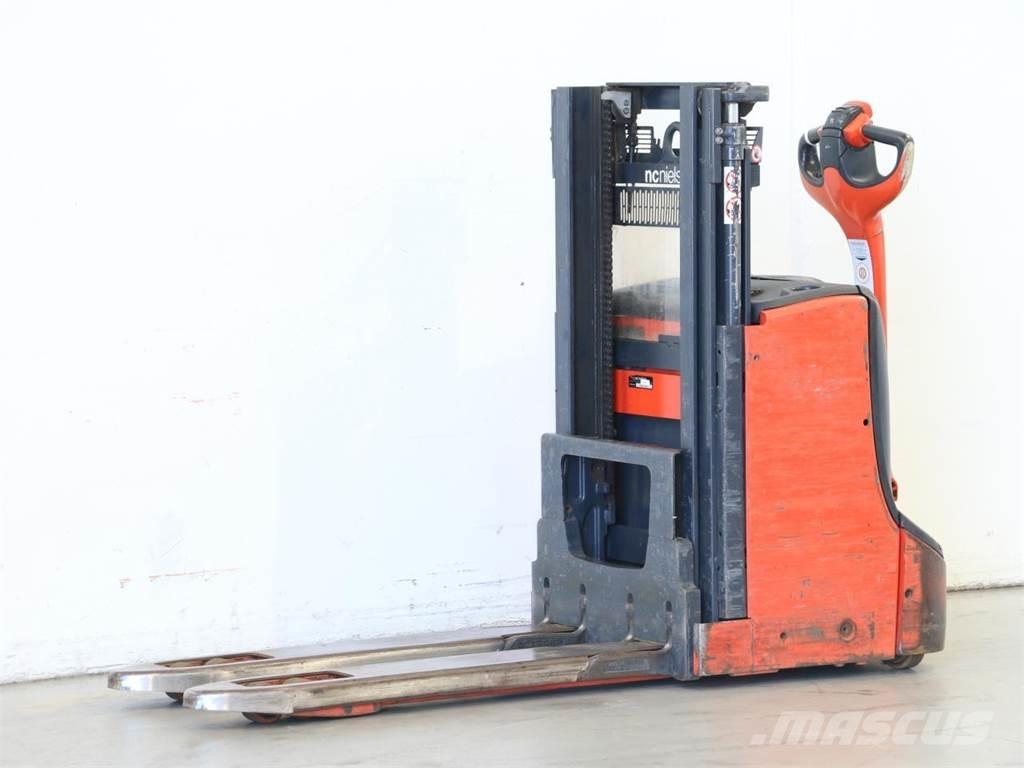 Linde D08/1160-00 Järelkäidavad virnastajad