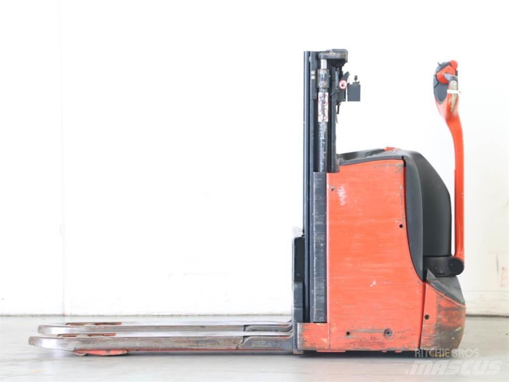Linde D08/1160-00 Järelkäidavad virnastajad