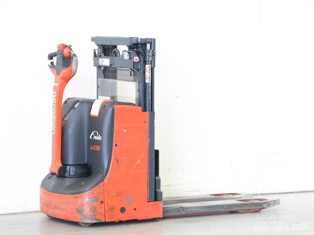 Linde D08/1160-00 Järelkäidavad virnastajad