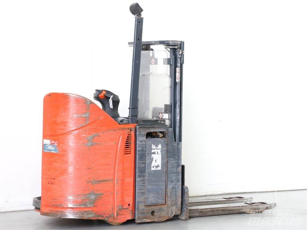 Linde D12SP/133 Järelkäidavad virnastajad