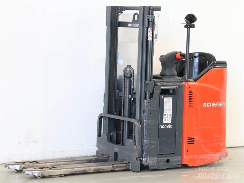 Linde L12LSP/133 Järelkäidavad virnastajad