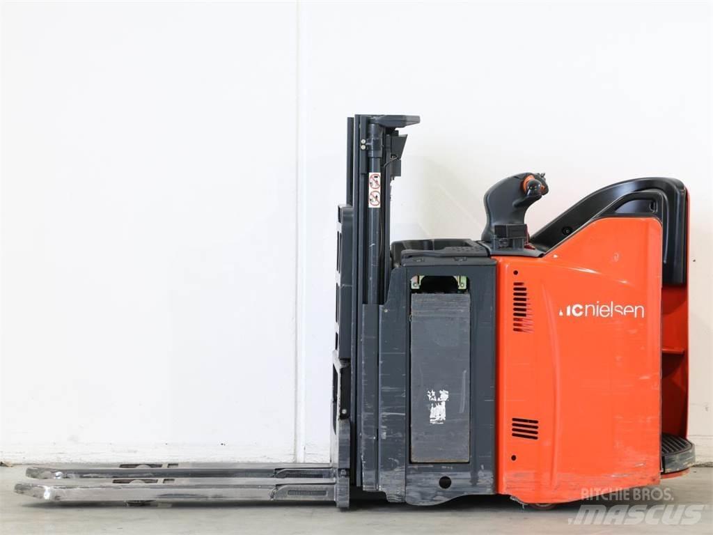 Linde L12SP/133-00 Järelkäidavad virnastajad