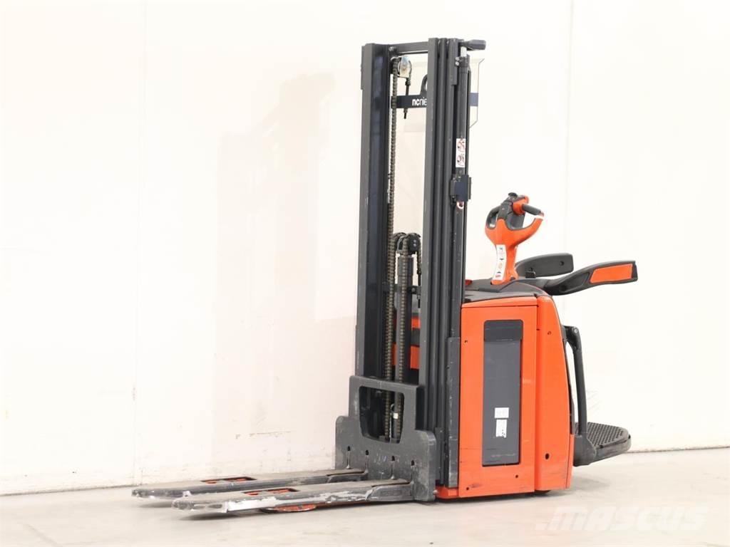 Linde L14AP/1173 Järelkäidavad virnastajad