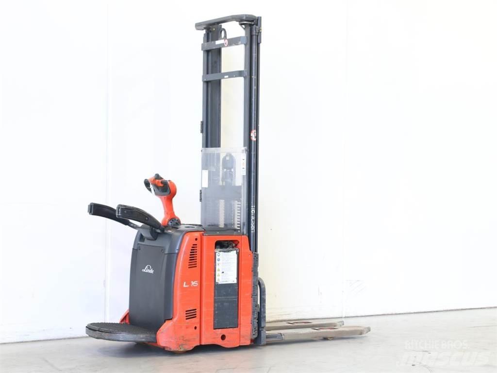 Linde L14AP/133 Järelkäidavad virnastajad