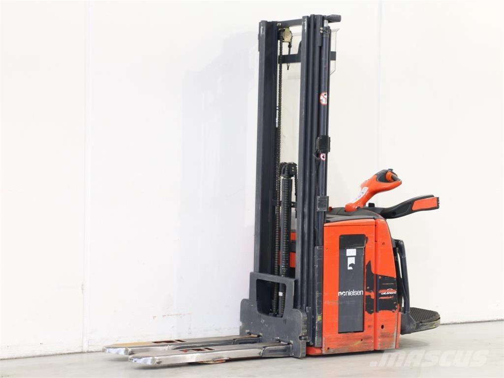 Linde L14LAP/1173 Järelkäidavad virnastajad