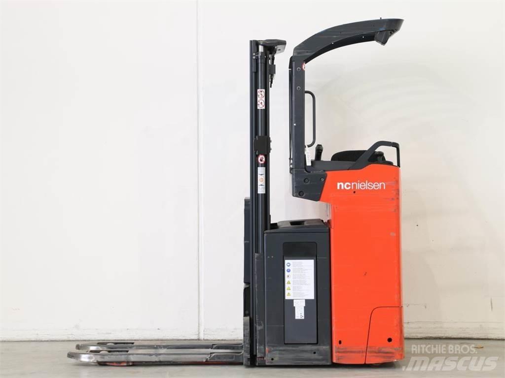 Linde L14R/1174-00 Järelkäidavad virnastajad