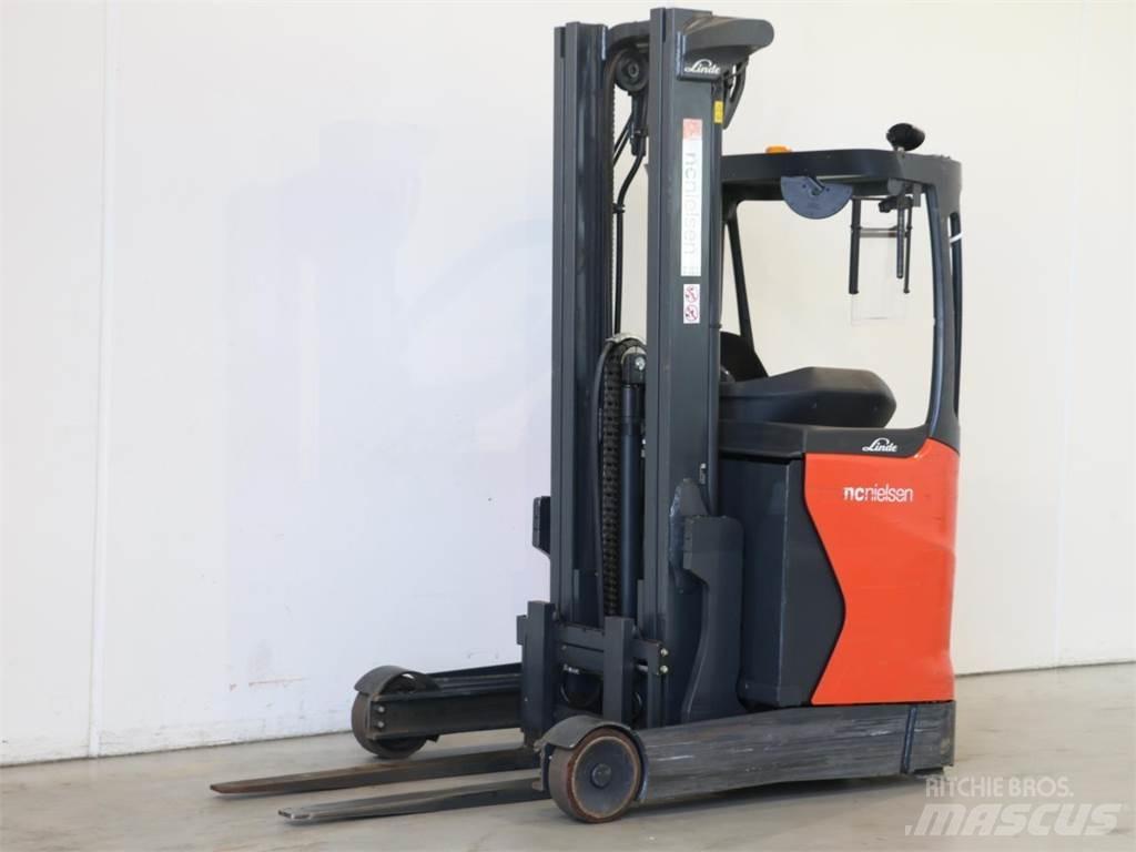 Linde R14B/1120       Lükandmastiga tõstukid