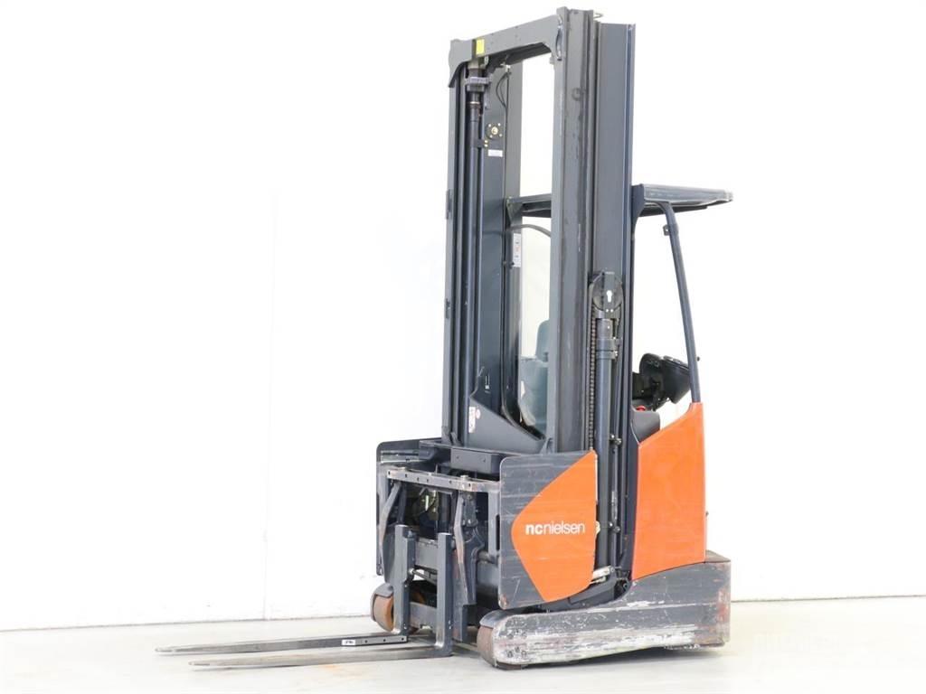 Linde R14X/116-03 Lükandmastiga tõstukid