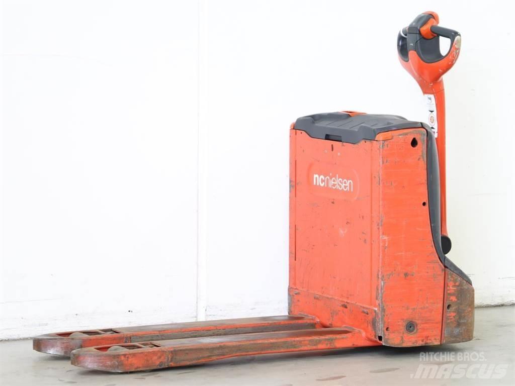 Linde T16/1152 Järelkäidavad virnastajad