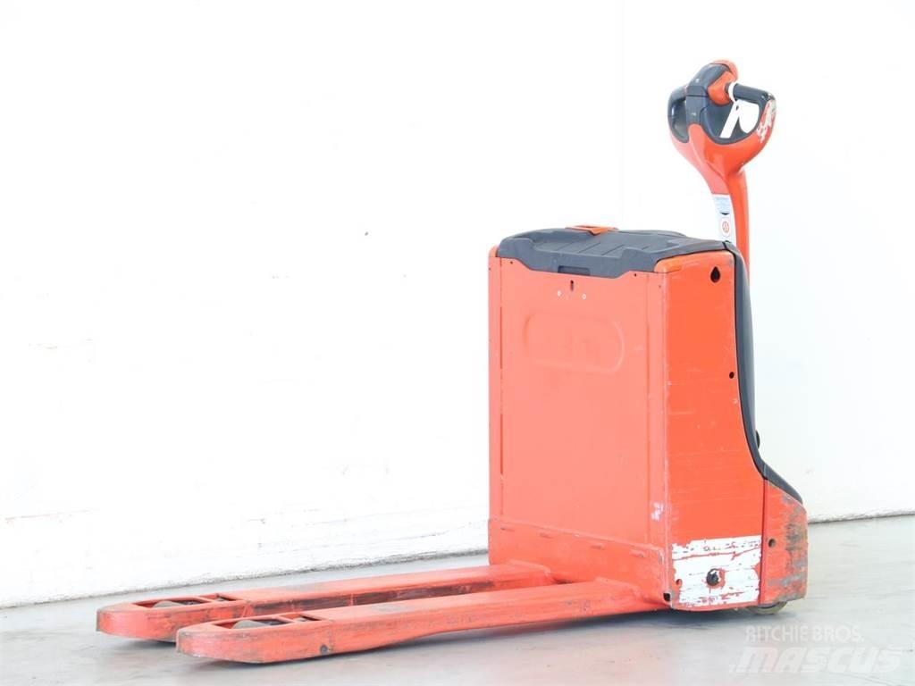 Linde T16/1152 Järelkäidavad virnastajad