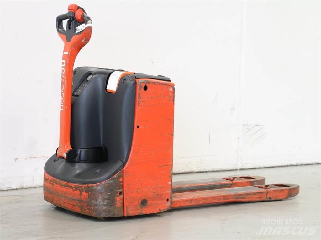 Linde T16/1152 Järelkäidavad virnastajad