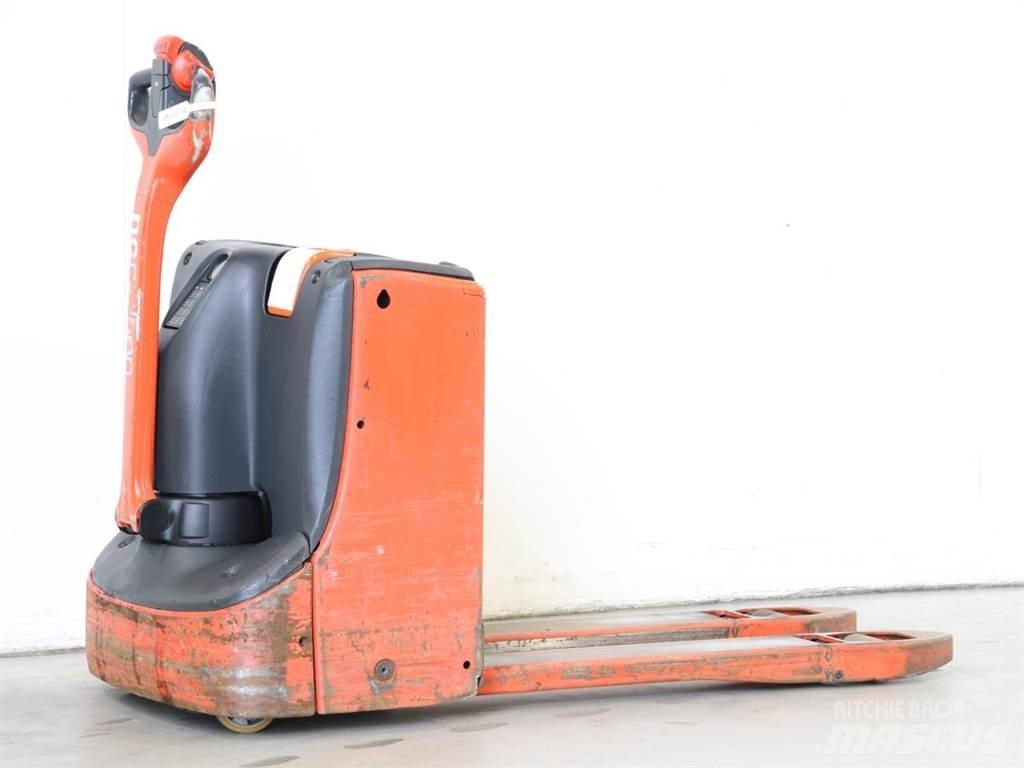 Linde T16/1152 Järelkäidavad virnastajad