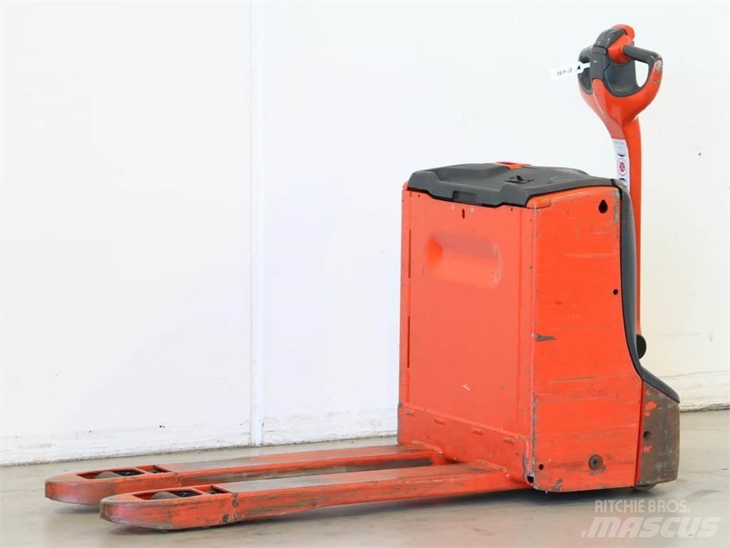 Linde T16/1152 Järelkäidavad virnastajad