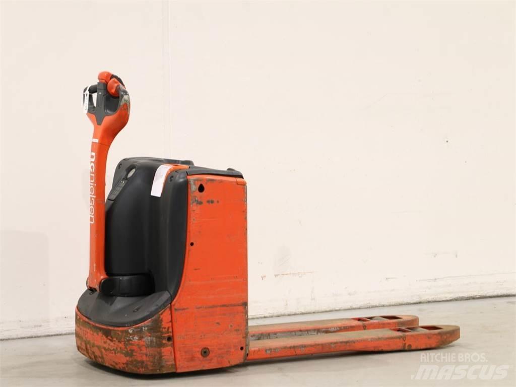 Linde T16/1152 Järelkäidavad virnastajad