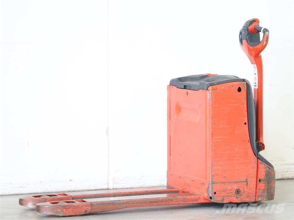 Linde T16/1152 Järelkäidavad virnastajad