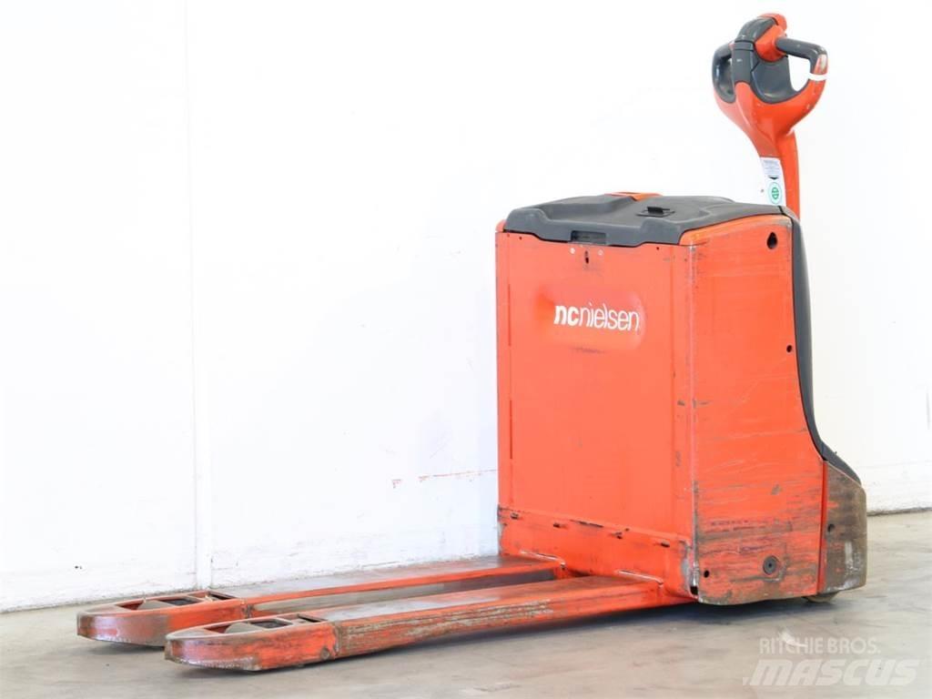 Linde T16/1152 Järelkäidavad virnastajad