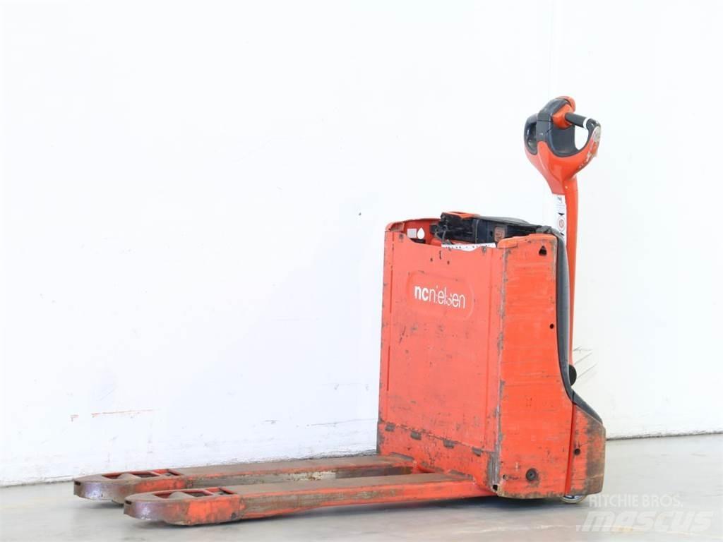 Linde T16/1152 Järelkäidavad virnastajad