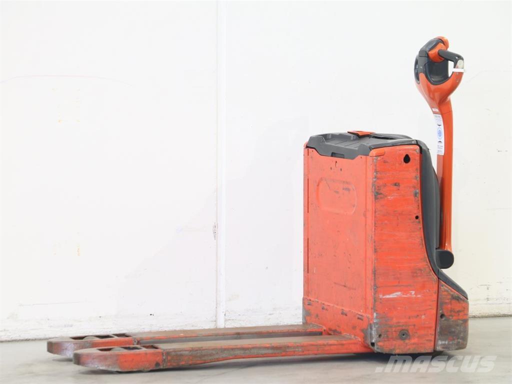 Linde T16/1152 Järelkäidavad virnastajad