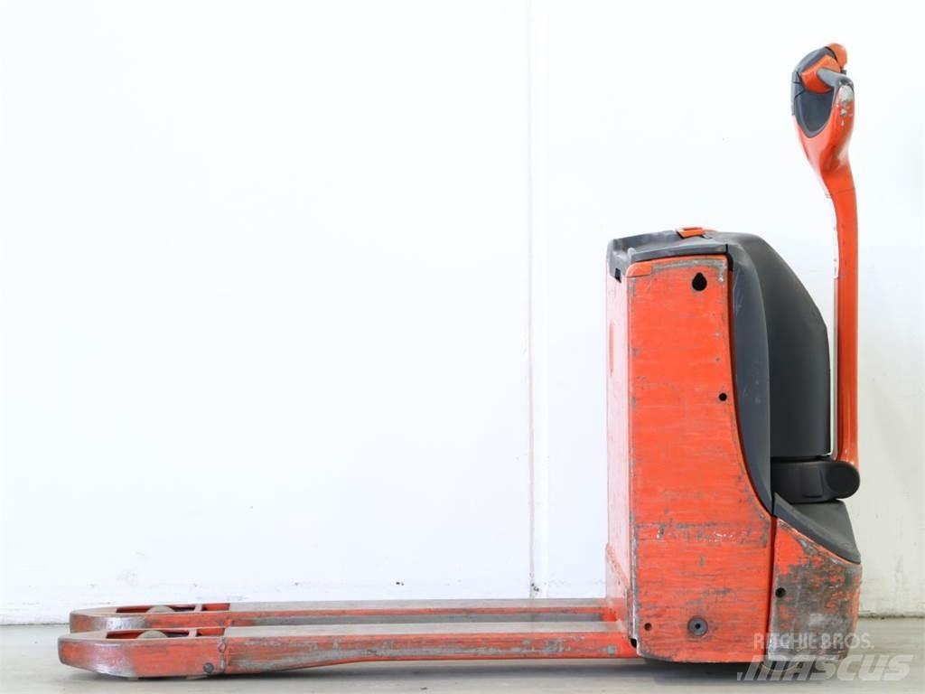 Linde T16/1152-00 Järelkäidavad virnastajad