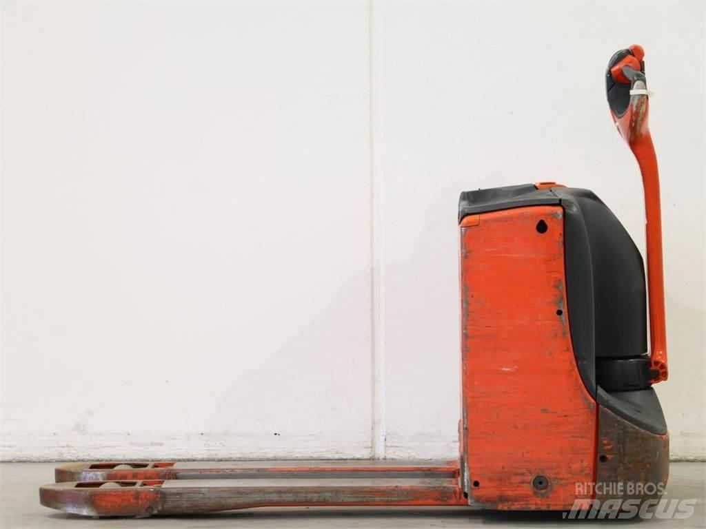 Linde T16/1152-00 Järelkäidavad virnastajad