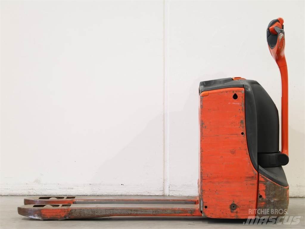 Linde T16/1152-00 Järelkäidavad virnastajad