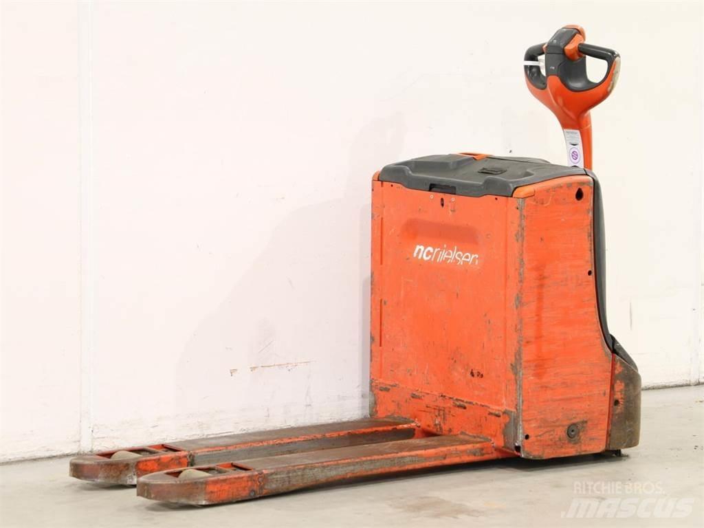 Linde T16/1152-00 Järelkäidavad virnastajad