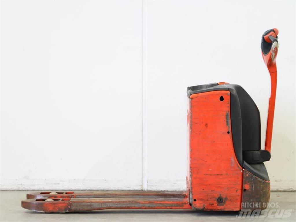 Linde T16/1152-00 Järelkäidavad virnastajad