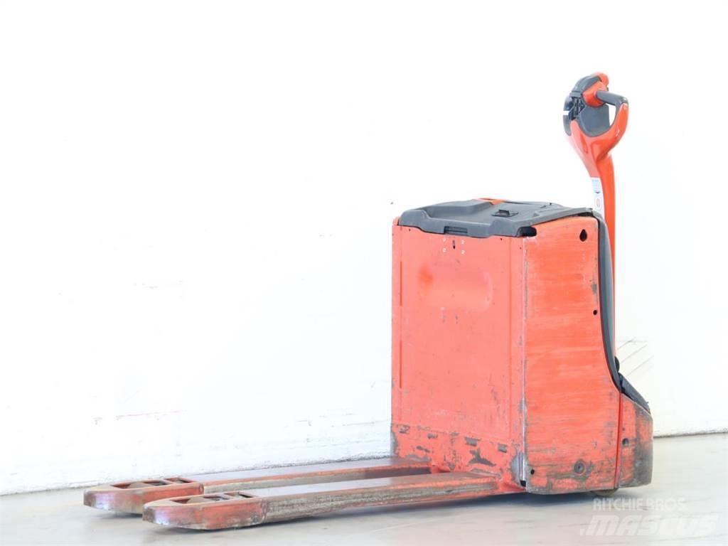 Linde T16/1152-00 Järelkäidavad virnastajad