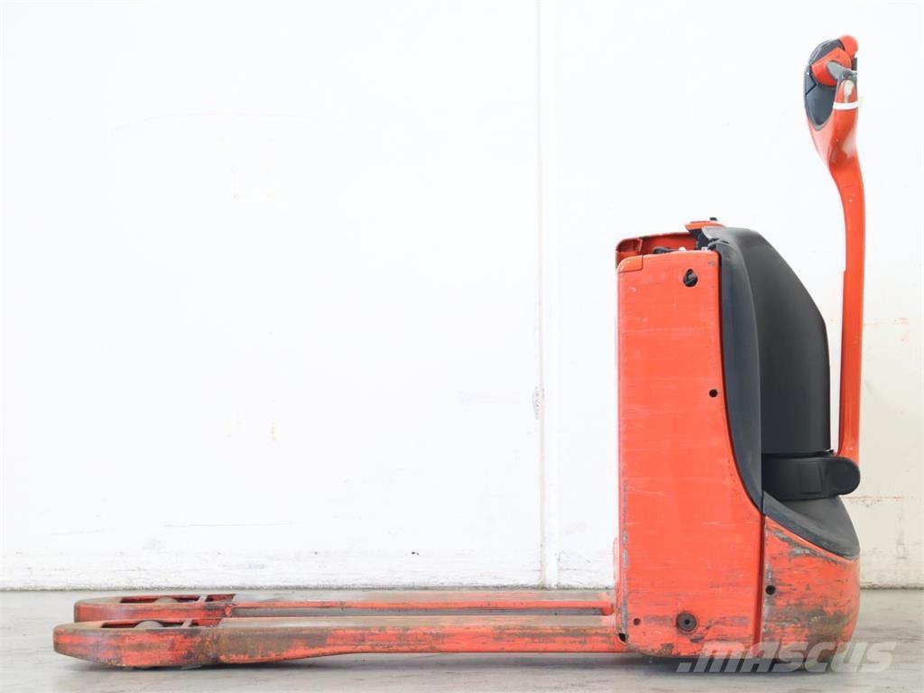 Linde T16/1152-02 Järelkäidavad virnastajad