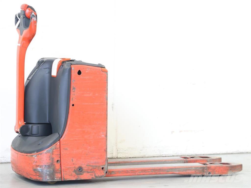 Linde T16/1152-02 Järelkäidavad virnastajad