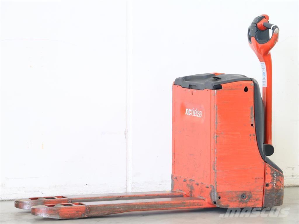 Linde T16/1152-02 Järelkäidavad virnastajad
