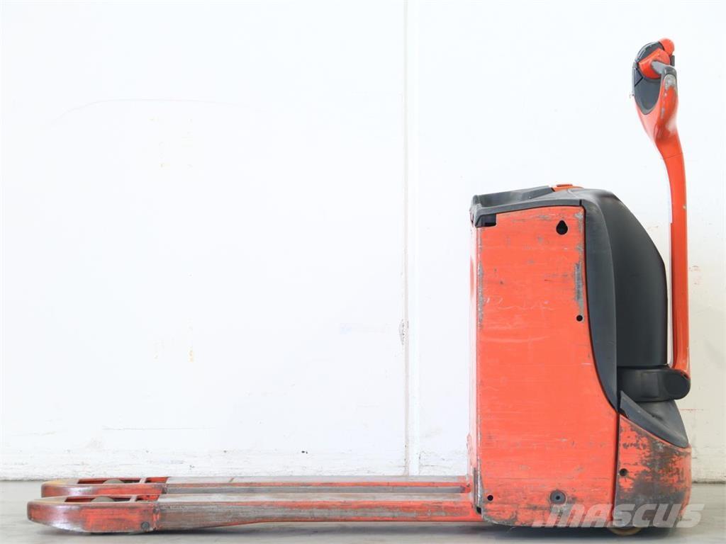 Linde T16/1152-02 Järelkäidavad virnastajad