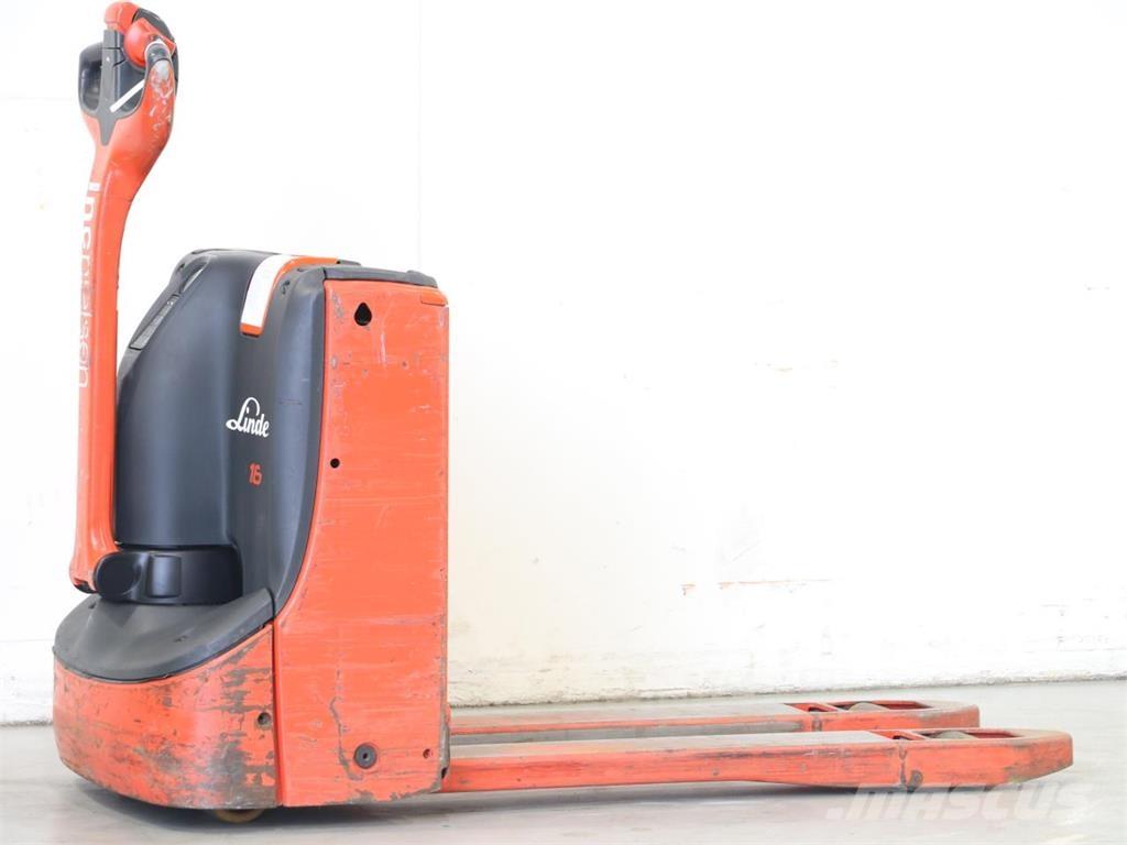Linde T16/1152-02 Järelkäidavad virnastajad