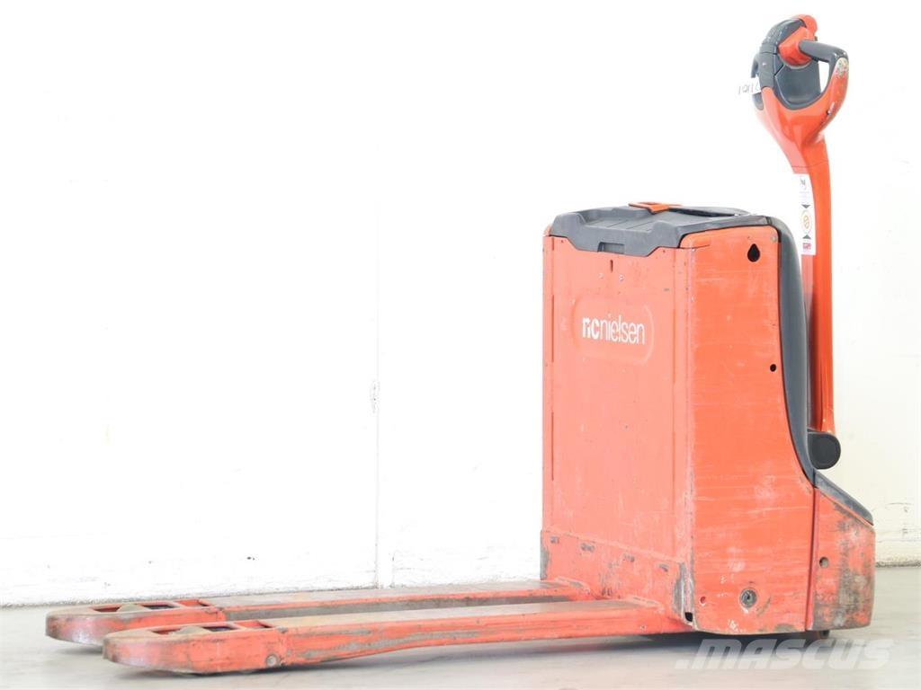 Linde T16/1152-02 Järelkäidavad virnastajad