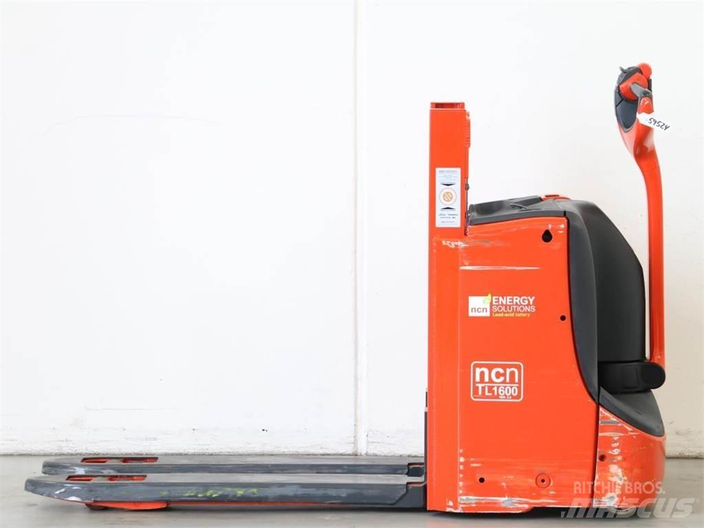 Linde T16L/1152-02 Järelkäidavad virnastajad