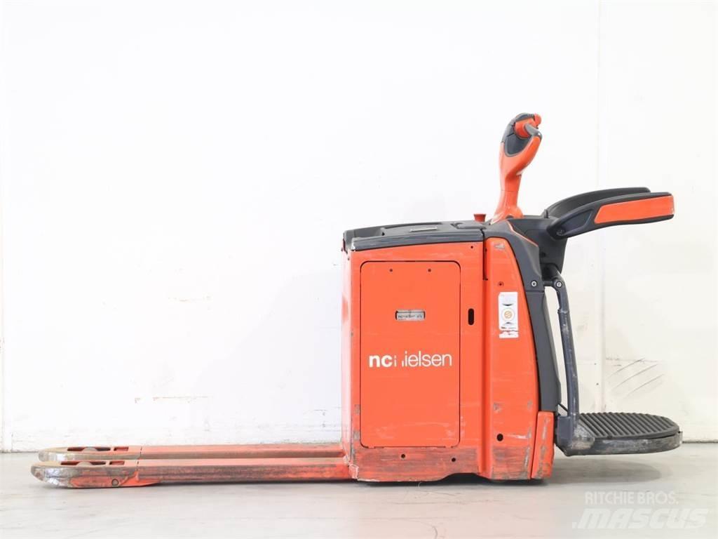 Linde T20AP/1153-00 Järelkäidavad virnastajad