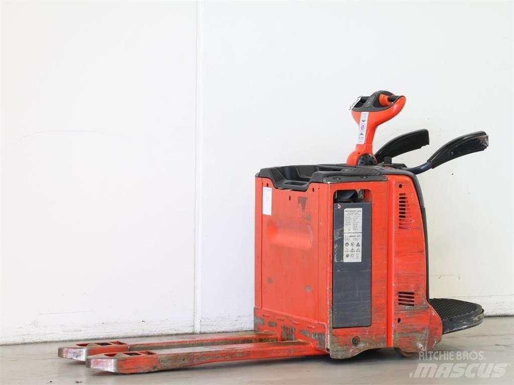Linde T20AP/131 Järelkäidavad virnastajad