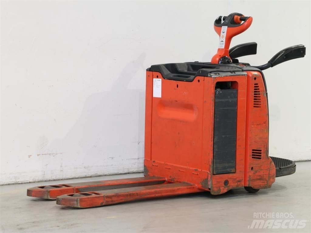 Linde T20AP/131 Järelkäidavad virnastajad