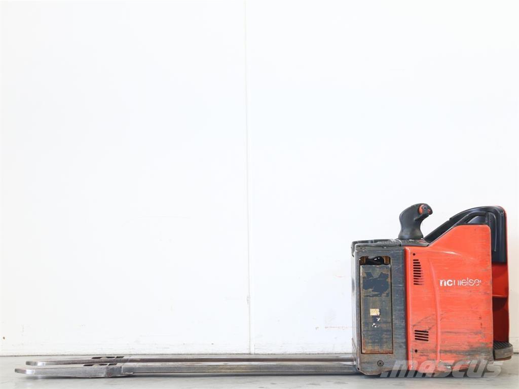 Linde T20SP/131 Järelkäidavad virnastajad