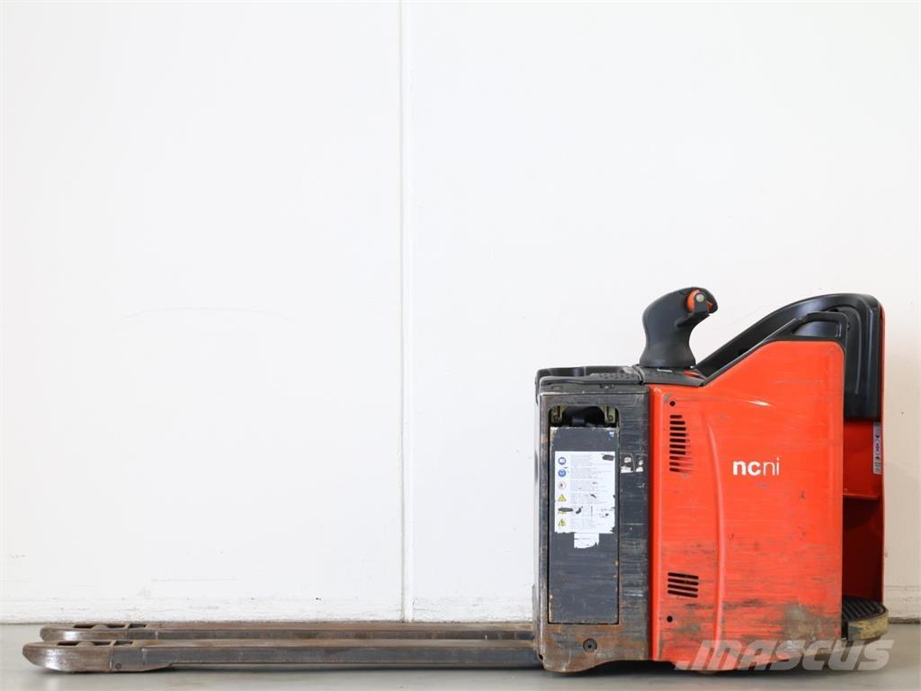 Linde T20SP/131 Järelkäidavad virnastajad